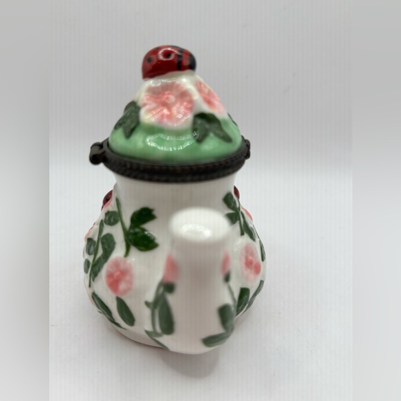 Retro Trinket Box Teapot Ladybug Floral Motif Keepsake 3.5"H x3W Floral Teapot - Picture 5 of 13
